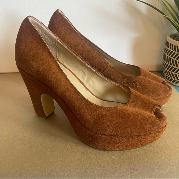 Town Shoes Size 9 Clunky Brown Shoes - Picture 11 of 12